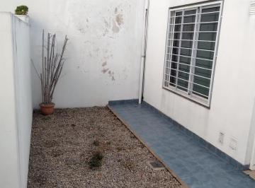 Departamento · 38m² · 2 Ambientes · Departamento 2 Ambientes en Planta Baja en Pequeño Complejo.
