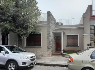 Casa · 90m² · 3 Ambientes · Casa en Venta