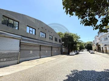 Bodega-Galpón · 1900m² · Galpón con Oficinas 1900 m² en Alquiler - Barracas