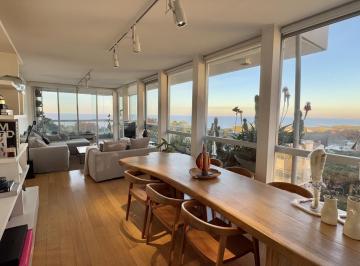 Departamento · 90m² · 3 Ambientes · 2 Cocheras · Departamento en Vicente Lopez 3 Ambientes