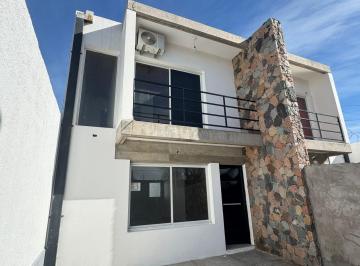 Departamento de 3 ambientes, Tunuyán · Dúplex en Venta de 2 Dorm. C/ Cochera en Tunuyán