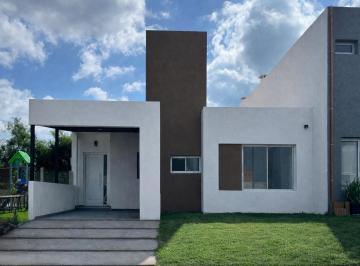 Casa · 125m² · 2 Dormitorios · 1 Cochera · Venta Casa 2 Dorm. en Una Sola Planta Docta Malagueño
