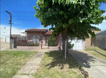 Casa · 93m² · 4 Ambientes · Venta de Casa en Tolosa