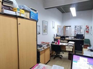Oficina comercial · 30m² · Oficina Local en Alquiler en Castelar Centro