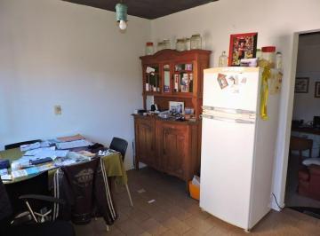 Casa · 172m² · 6 Ambientes · Casa a Reciclar + Departamento - 6 Amb. Pichincha