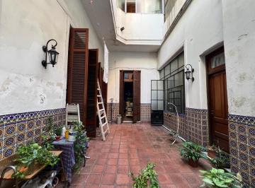 PH · 151m² · 5 Ambientes · PH de 5 Ambientes con Amplio Patio