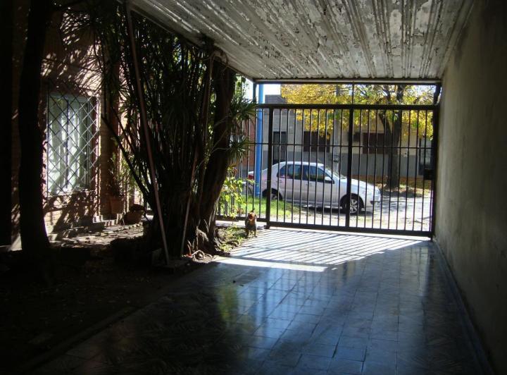 Casa · 204m² · 7 Ambientes · 1 Cochera