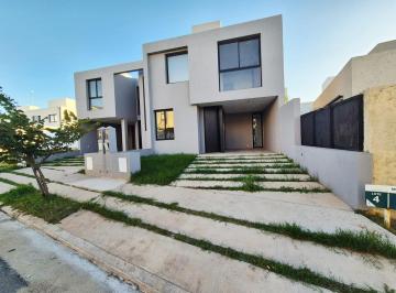 PH · 130m² · 4 Ambientes · 1 Cochera · Alquiler Duplex 3 Dorm. Lomas de Manantiales