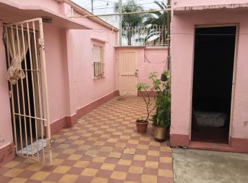 Casa · 90m² · 4 Ambientes · 2 Cocheras · Casa en La Plata