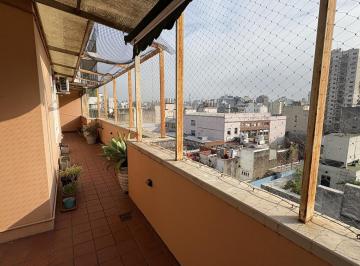 Departamento · 100m² · 5 Ambientes · Departamento en Alquiler en Constitución