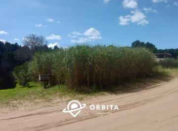 Terreno · 906m² · Lote en Venta en Costa Esmeralda, Senderos IV