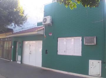 Casa · 86m² · 3 Ambientes · 1 Cochera · Casa - Berisso