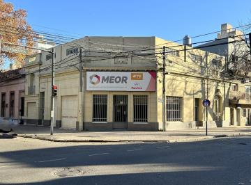 Local comercial · 360m² · 6 Ambientes · 2 Cocheras · Local en Alquiler Rosario, Luis Agote.