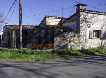 Casa · 125m² · 4 Ambientes · 1 Cochera · Casa en Venta