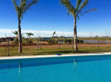 Terreno · 700m² · Terreno en Venta - 700 m² - Campos de La Enriqueta, La Plata