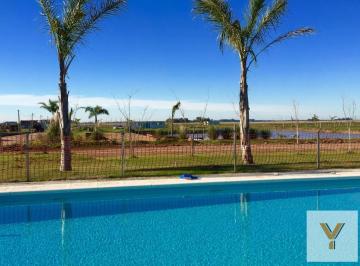 Terreno · 700m² · Terreno en Venta - 700 m² - Campos de La Enriqueta, La Plata