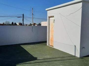 Casa · 120m² · 5 Ambientes · 2 Cocheras · Casa 5 Ambientes con Cocheras y Patio Venta - Wilde