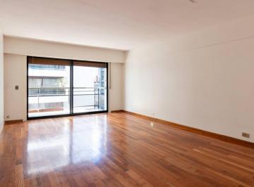 Departamento · 121m² · 4 Ambientes · 2 Cocheras · Montevideo y Posadas