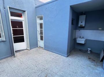 PH de 2 ambientes, Floresta · "Excelente Ubicacion" R. L. Falcon 4451, PH 2 Amb. Pb C/ Patio, Lavadero