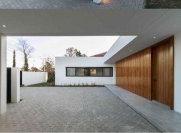 Casa · 157m² · 5 Ambientes · 2 Cocheras · Venta Casa 3 Dorm. Fisherton Rosario