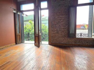 PH · 157m² · 5 Ambientes · Venta - Amplio PH - Constitucion - Apto Credito - Terraza, Quincho, Parrilla a Reciclar