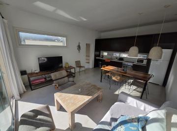 Departamento · 95m² · 3 Ambientes · Alquiler Departamento de Tres Ambientes Amoblado Palermo