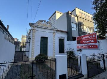 Casa · 116m² · 3 Ambientes · Terreno en Villa Devoto