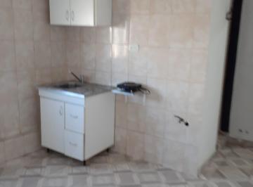 Departamento de 1 ambiente, Avellaneda · Alquiler. Monambiente Para 1 Sola Persona. Primer Piso por Escalera.