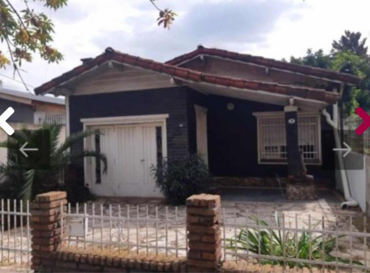 Casa · 100m² · 4 Ambientes · 1 Cochera