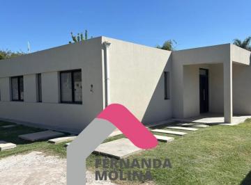 Casa · 152m² · 3 Ambientes · Casa en Venta en Barrio Parque Sakura, Exaltación de La Cruz, G. B. a. Zona Norte