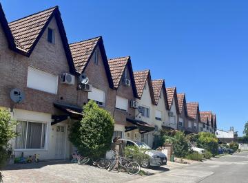 PH · 96m² · 4 Ambientes · 1 Cochera · Triplex 4 Ambientes en Pinar de Tigre