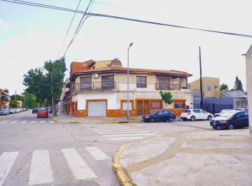 Local comercial · 42m² · Venta de Local en Esquina Barrio Parque Avellaneda