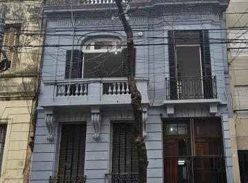 PH · 105m² · 4 Ambientes · Venta de PH 4 Ambientes, Amplio y Luminoso en Monserrat. ¡Oportunidad Única!