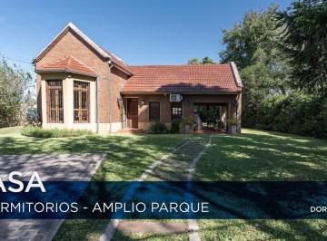 Casa · 160m² · 5 Ambientes · 2 Cocheras · Venta Casa 2/3 Dorm. en Funes - Garita 9