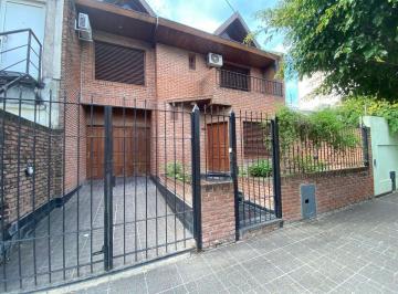 Casa · 143m² · 4 Ambientes · 2 Cocheras · Venta Casa 4 Amb V. Maipu San Martin Lote Propio