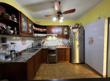 PH · 160m² · 4 Ambientes · 1 Cochera · Venta PH 4 Amb Vlla del Parque Coch - Quinch - Terraza