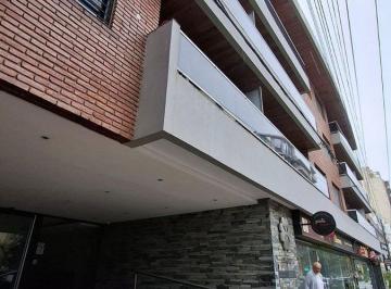 Departamento · 91m² · 5 Ambientes · 1 Cochera · Gral Paz Departamento 2 Dormi y 1/2 Cochera y 1/2