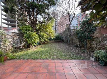Casa de 5 ambientes, Lanús · Casa en Venta de 5 Ambientes. Garaje. Jardin. Gran Lote Propio. Apto Credito. Lanús Oeste.