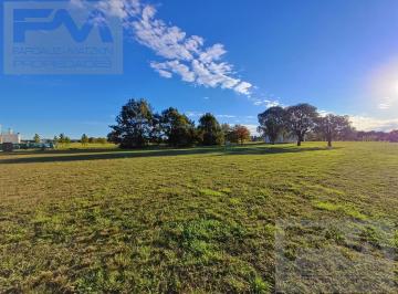 Terreno · 3270m² · Terreno en Venta Chacras La Primavera Golf
