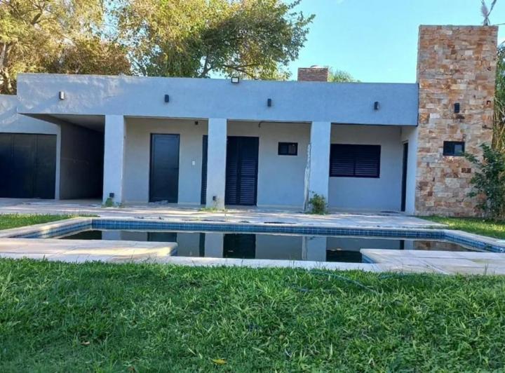 Quinta vacacional · 100m² · 4 Ambientes · 1 Cochera