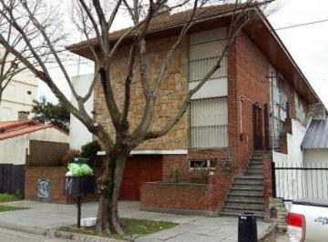 Departamento · 53m² · 3 Ambientes · 1 Cochera · Departamento en Venta - 2 Dorm. 2 Baños - Cochera - 100 m² - Mar del Plata