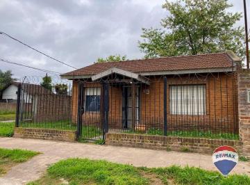 Casa · 100m² · 2 Ambientes · 3 Cocheras · Casa en Venta 2 Amb - Monte Grande