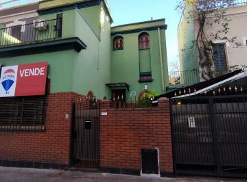 Casa · 132m² · 4 Ambientes · 1 Cochera · Venta Casa 4 Amb Cochera Villa del Parque