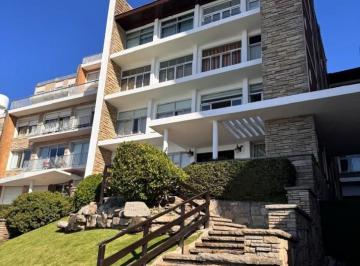 Departamento · 41m² · 2 Ambientes · 1 Cochera · Departamento 2 Ambientes con Cochera Frente Al Mar - Varese