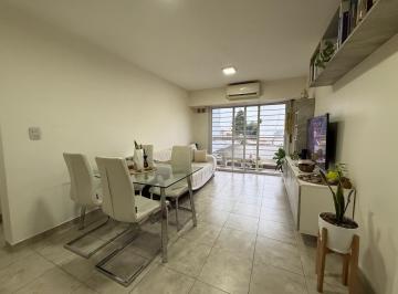 Departamento · 45m² · 2 Ambientes · 1 Cochera · Departamento en Venta en Morón