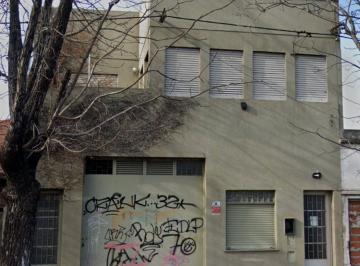 Bodega-Galpón · 270m² · Galpon con Departamento 3 Dorm.