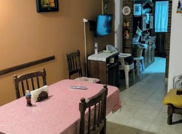 Departamento · 60m² · 4 Ambientes · Dúplex en Venta - 3 Dorm. 2 Baños - Costa Azul