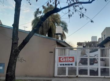PH de 2 ambientes, Hurlingham · Casa PH con Lote