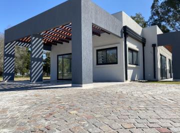 Casa · 120m² · 4 Ambientes · 1 Cochera · Casa Cuatro Ambientes a Estrenar - Casuarinas Club de Campo
