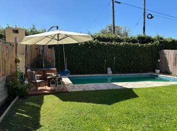Casa de 5 ambientes, Escobar · Casa en Venta en Maschwitz Country Club